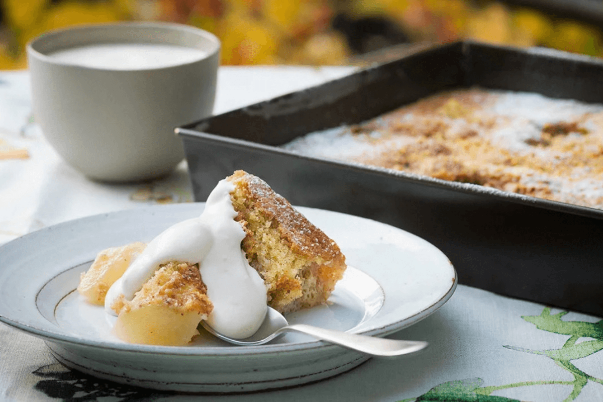 Körtés süti kardamommal – Süss egy őszi, svéd süteményt a Fika-ra!